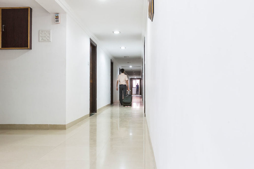Hotel Shirdi Sai Wada Экстерьер фото
